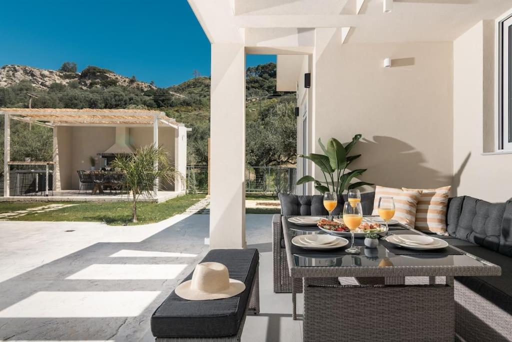 Melissia Luxury Villa Kalamaki  Exterior photo